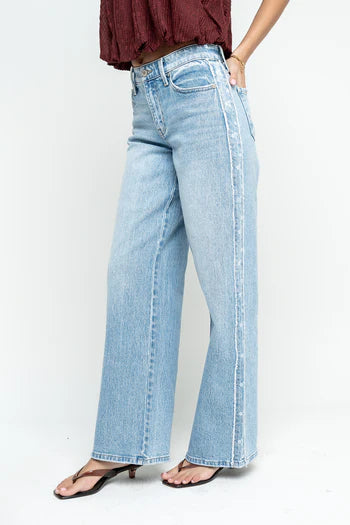 Lyra Wide Leg Jeans
